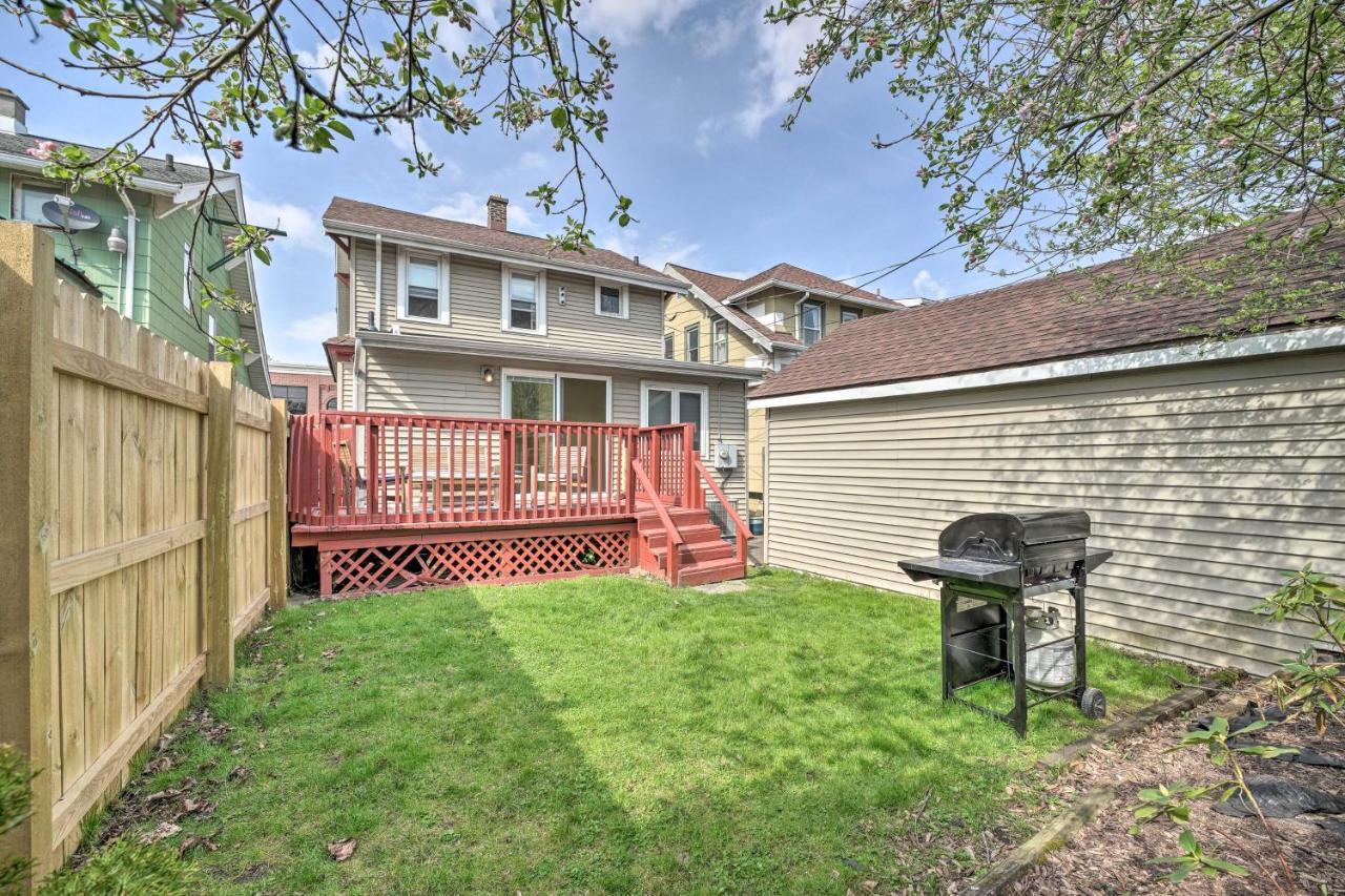 Comfortable Craftsman Home - 2 Miles To Ub Campus! Buffalo Luaran gambar